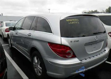 2009 Mercedes-Benz R350 R Class z USA, uszkodzony, nr VIN 4JGCB65E69A089204